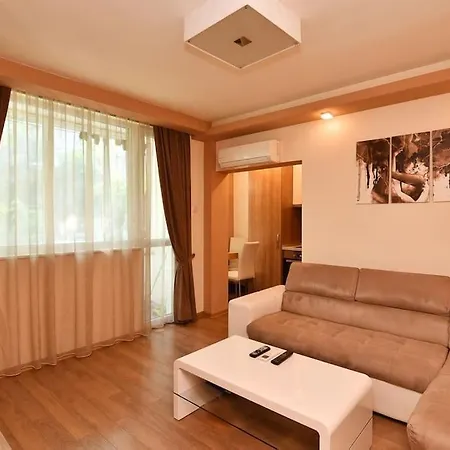 Lejlighed двустаен в центъра